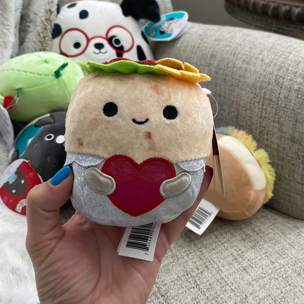 Bernardo 4.5 SquishMallows